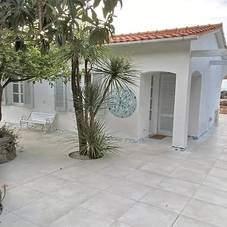 Meridiana Giardino Villa Sant'Andrea (Isola d'Elba)