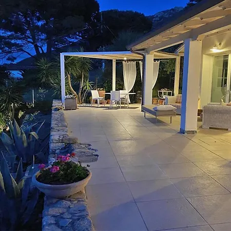 Meridiana Giardino * Sant'Andrea (Isola d'Elba)